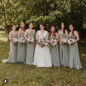 Kennedy blue bridesmaid dress, moss color, Jay style, size 6. Worn once!